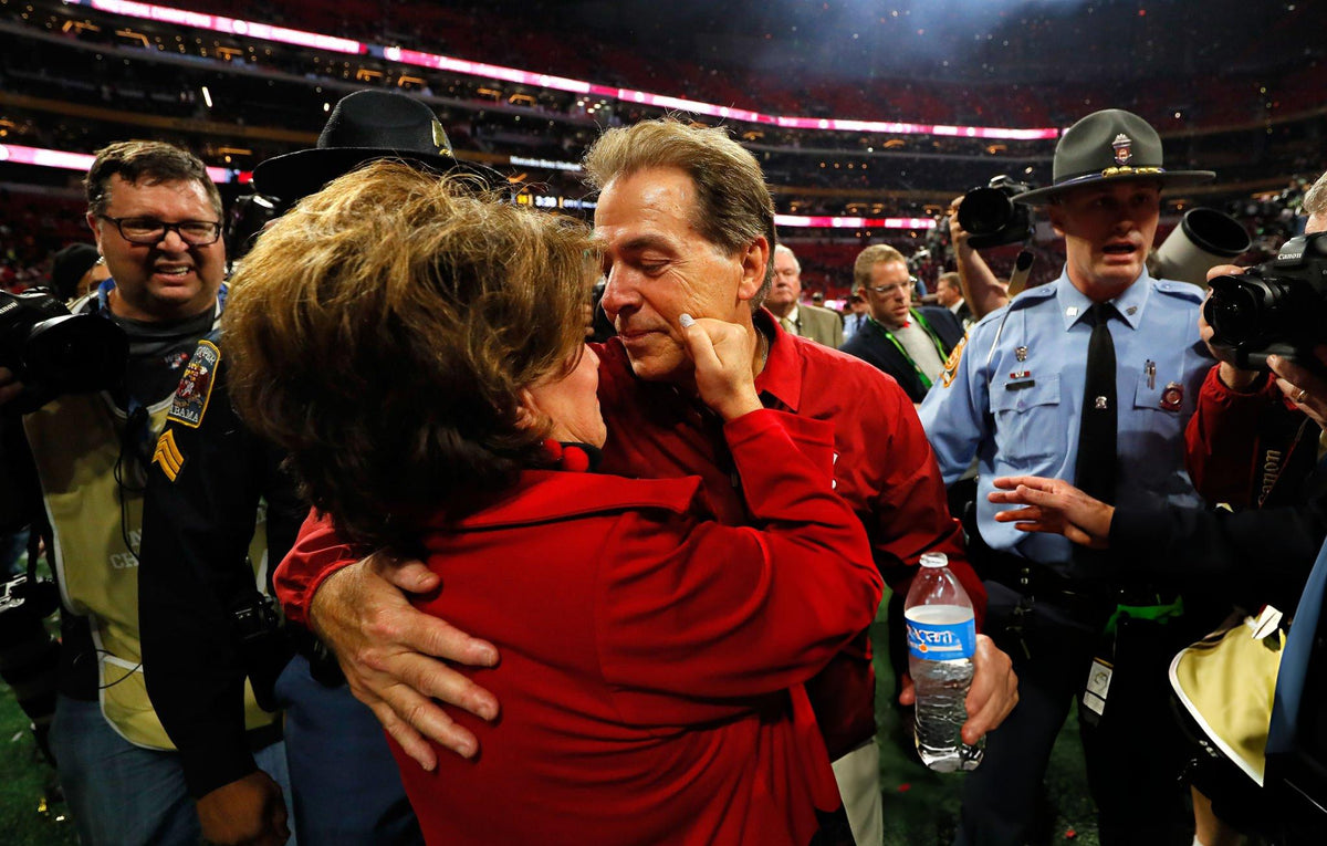 Coach Nick and Terry Saban signed photo includes shipping and COA, shipping mid to late November Print 2